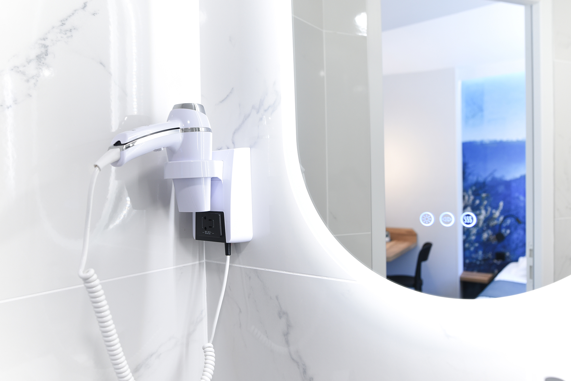 Detail-salle-de-bain-hotel