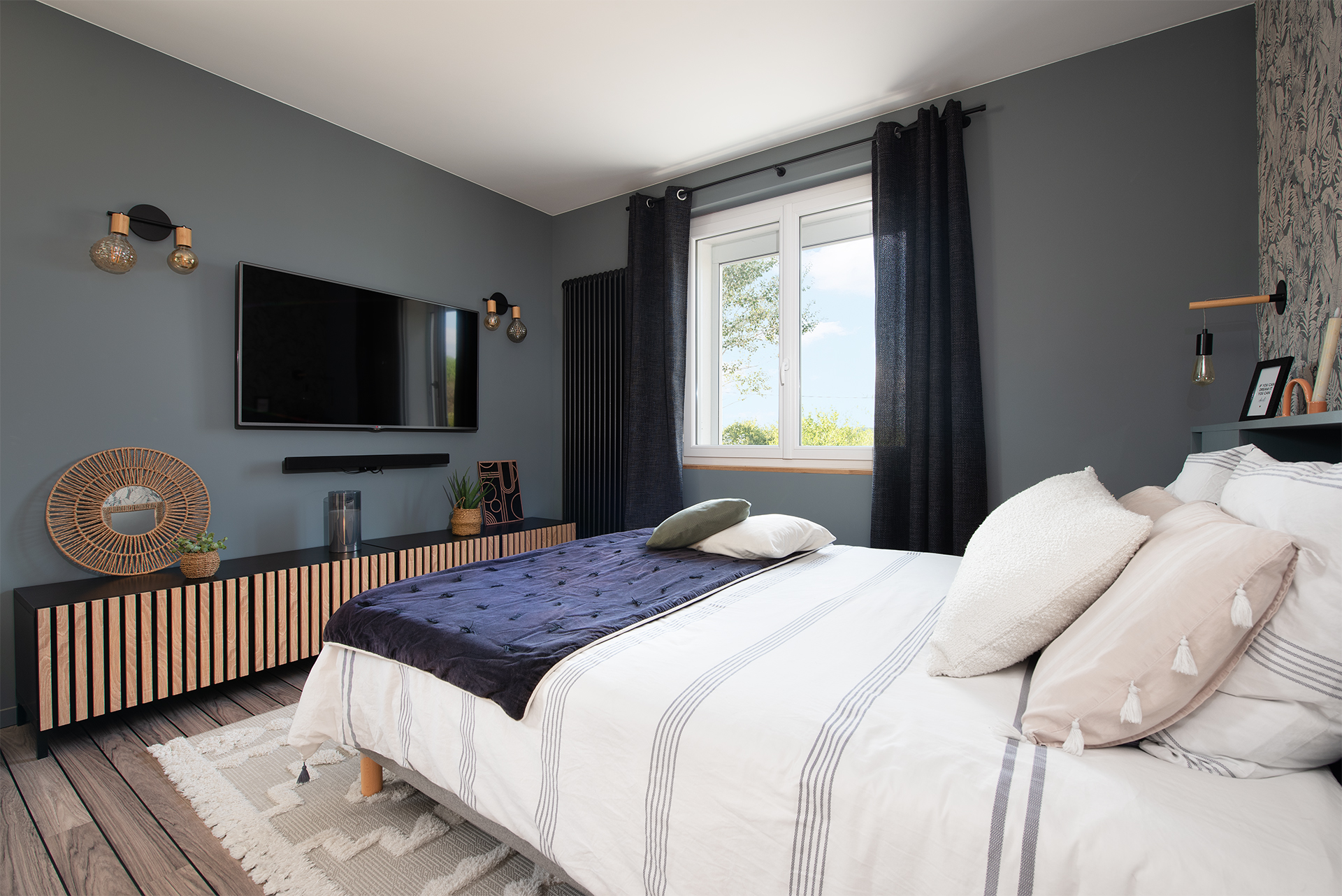 Chambre parentale décoration moderne airbnb Albi